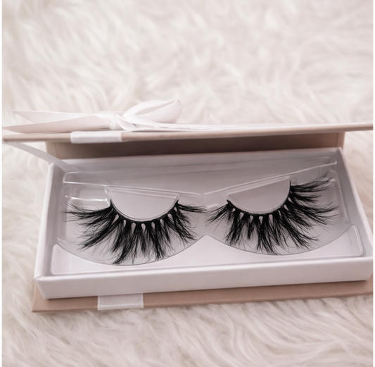 Diva Lashes